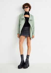 ONLY ONLSEDONA LIFE SOPHIA - Short coat - hedge green