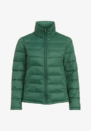 Zöld puffernadrág, magas gallérral, vízszintes steppelésű dizájnnal és teljes cipzárral. Könnyű, fényes anyagból készült.