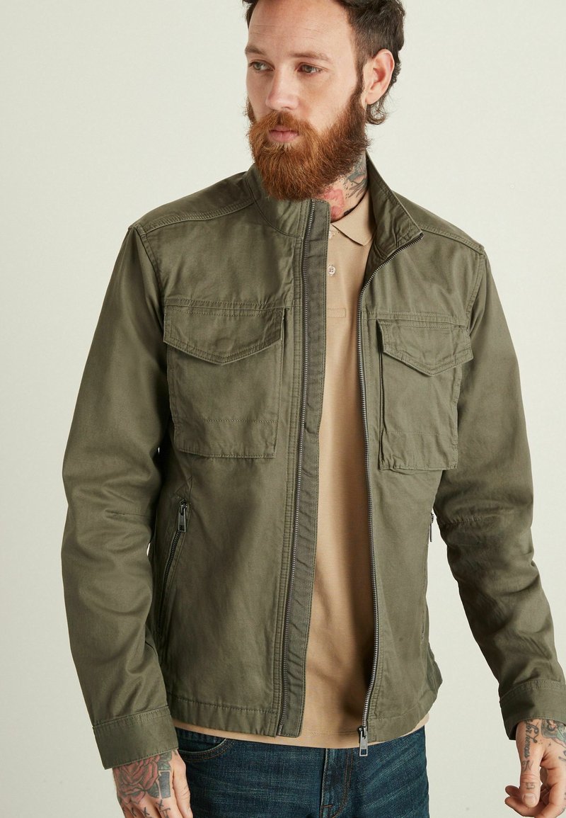 Next SHACKET WITH ZIP POCKETS Summer jacket khaki green/green