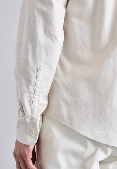 Tiger of Sweden SPENSER  - Camisa - beige