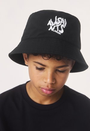 smALLSAINTS, LOGO BUCKET - Hut - black orlando