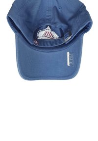 Cappellino da baseball blu con il logo dei Colorado Avalanche all'interno del bordo e un adesivo ufficiale NHL sul visiera.