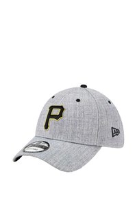 Gray cap with a black and yellow embroidered "P" logo, curved brim, and textured fabric. Features black accents and a flat top button.