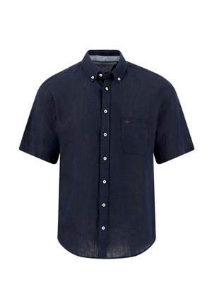 Marineblaues Kurzarm-Button-up-Hemd mit Knopfkragen und Brusttasche vor weißem Hintergrund.