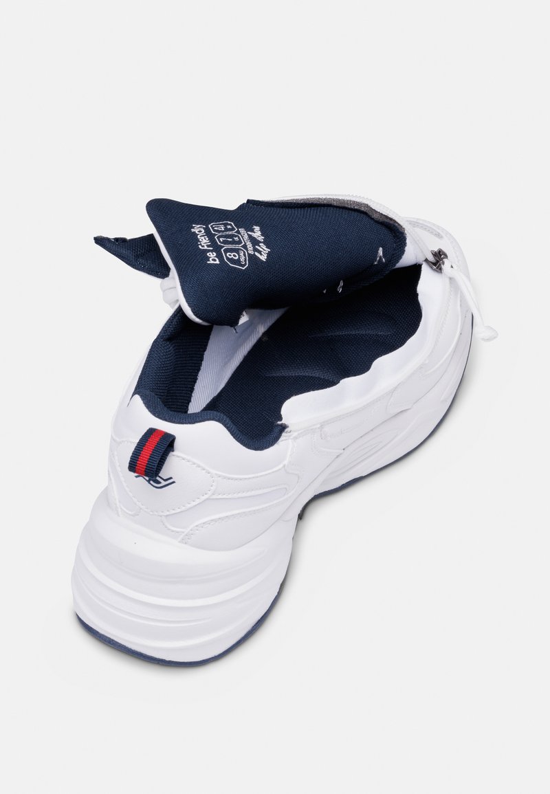 Friendly Shoes - TENEASE - Trainers - white, Enlarge