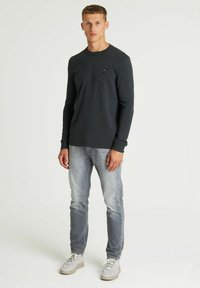 CHASIN' HELY - Top dugih rukava - dark grey