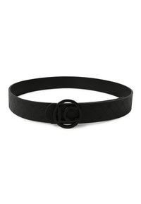 Svart läderbälte med präglat mönster, med en cirkulär svart metallspänne med logotypdesign. Hållbar och snygg finish.