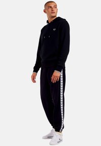 Fred Perry Felpa con cappuccio - marino