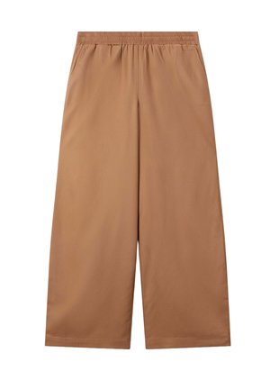 Bruine, brede broek gemaakt van een gladde stof. Heeft een elastische tailleband en twee zijzakken voor praktische toepassing.