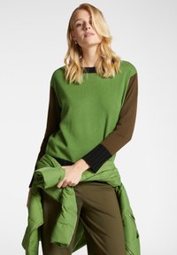 Non selezionato, verde