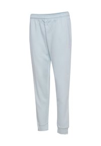 Jasnoniebieskie dresy wykonane z miękkiego materiału, z elastycznym pasem i zwężanymi mankietami na kostkach. Bez widocznych wzorów ani akcentów.