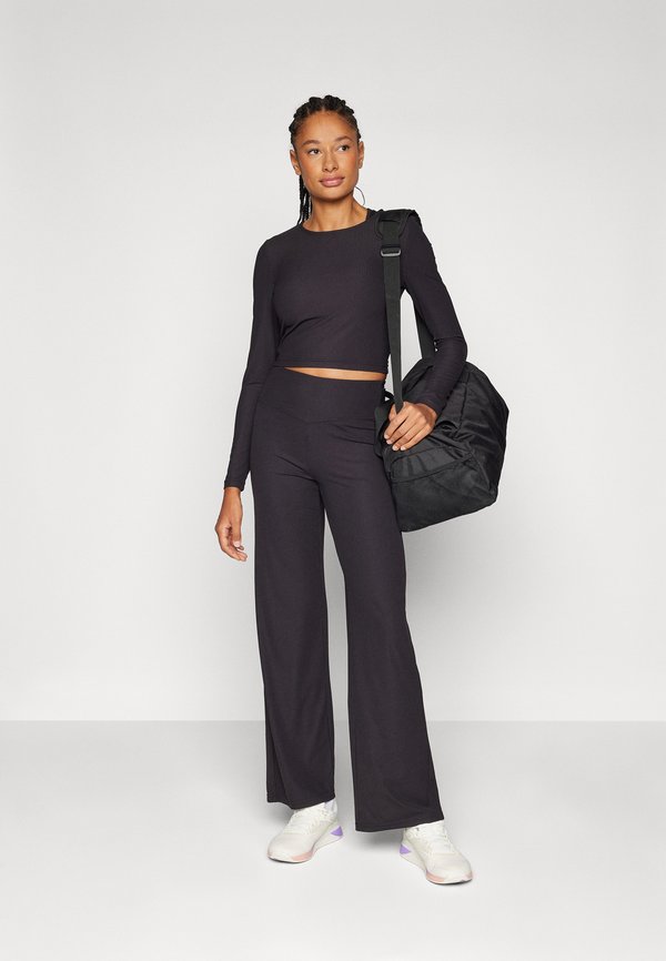 ONPHOMIE WIDE  - Tracksuit bottoms4