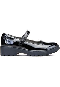 Scarpa Mary Jane in pelle verniciata nera con punta arrotondata, cinturino sul collo del piede e suola in gomma spessa con design a battistrada.