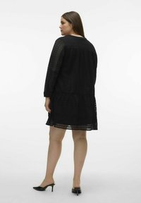 Vero Moda Curve - Sukienka letnia