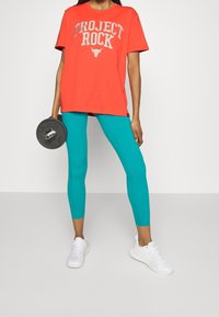 Under Armour Camiseta estampada - light pink