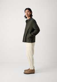 Lindbergh CROPPED LENGTH OVERSHIRT JACKET - Skraistė  - dark khaki melange