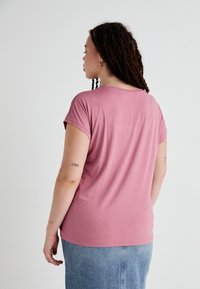 Vero Moda Curve VMCANNE ONECK - Majica kratkih rukava s printom - mesa rose
