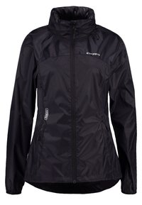 Veste légère noire zippée avec col montant, poignets élastiques et petits logos blancs sur la poitrine et le côté près de la poche zippée.