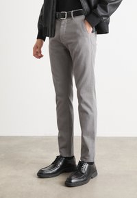 BOSS SLIM - Chino hlače - open grey