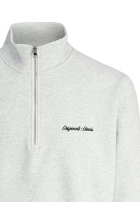 Hellgrauer Sweatshirt mit einem Reißverschlusskragen und gerippter Textur. Verfügt über schwarze "Originals Studio" Stickerei auf der linken Brust.