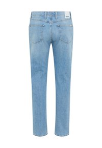 Hellblaue Jeans aus Denim mit geradem Bein, fünf Taschen und einem Etikett am Bund hinten. Minimale sichtbare Beschläge.