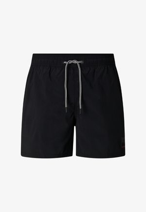 Czarne kąpielówki męskie z elastycznym pasem i białym sznurowadłem związanym na kokardę, długość do połowy uda, mała naszywka z logo na prawej nodze.