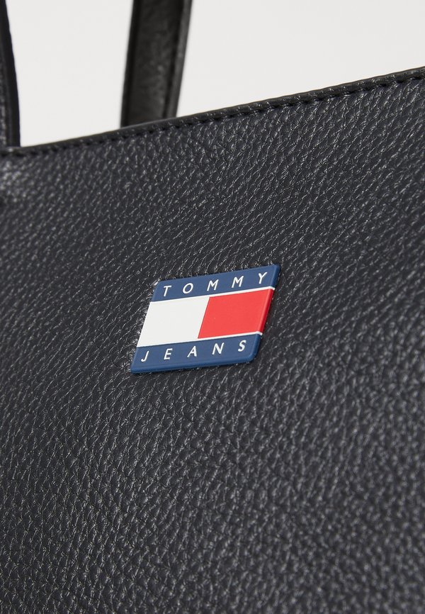 MUST TOTE - Handbag4