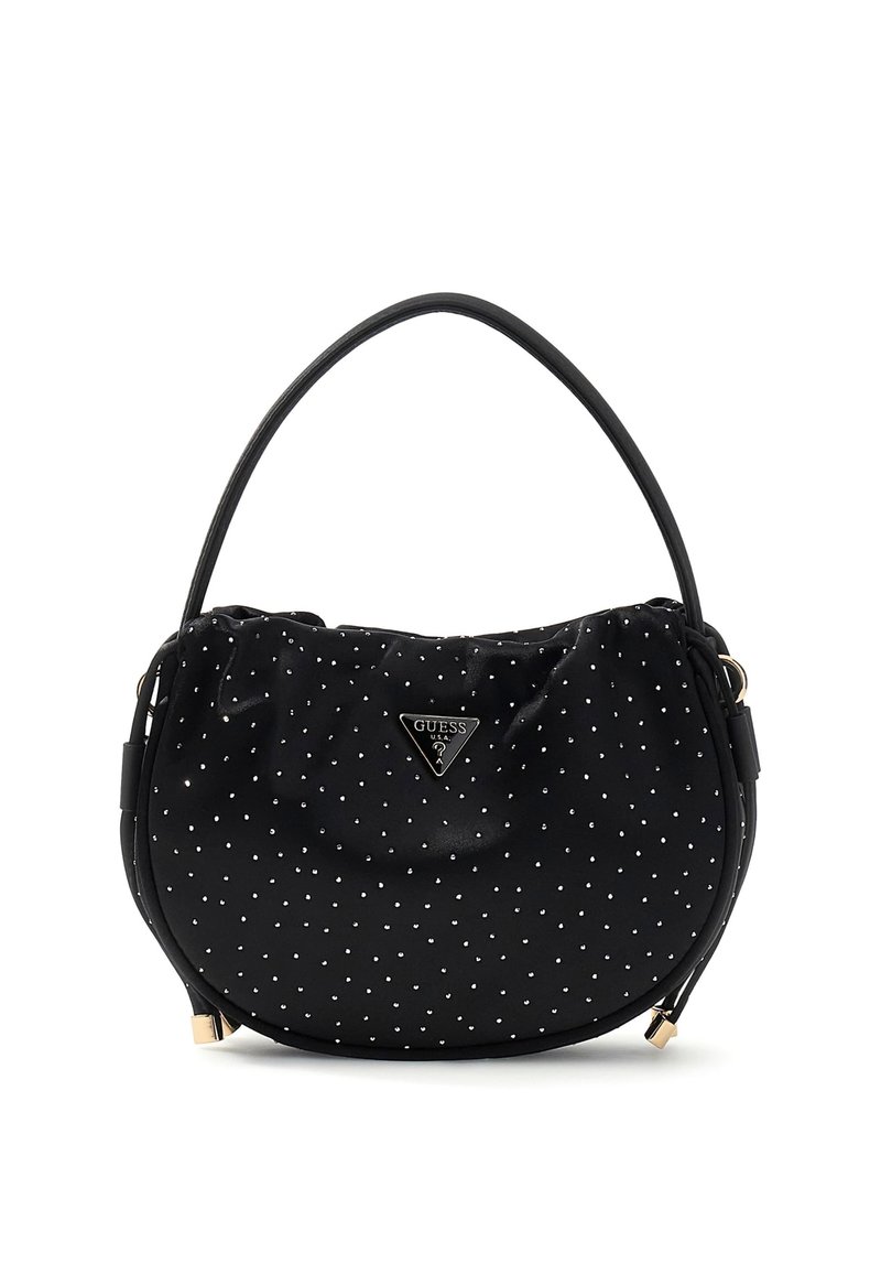 Schwarze Stoffhandtasche mit weißen Polka-Dots und geschwungenem Design. Verfügt über eine glänzende Oberfläche, einen oberen Griff und ein silbernes dreieckiges Logo.