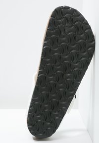 Birkenstock GIZEH - Sandali - weiß