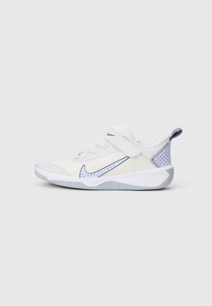 OMNI MULTI COURT UNISEX - Tenisice - platinum-coloured tint/ghost