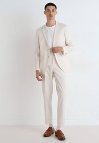 Jack & Jones PREMIUM JPRRIVIERA - Costum - cloud dancer