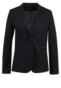 Czarna dopasowana damska marynarka z dwoma guzikami z przodu, kołnierzem z klapami i przednimi kieszeniami, pokazana na białym tle.