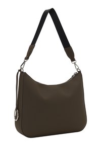 Borsa a spalla in finta pelle marrone con forma arrotondata, finitura strutturata, tracolla nera e accessori in argento sulla cerniera e sul gancio.