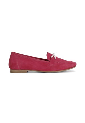Rosa ruskinds loafers med flad sål, prydet med en syet design og en dekorativ sløjfedetalje foran. Enkel og strømlinet form.