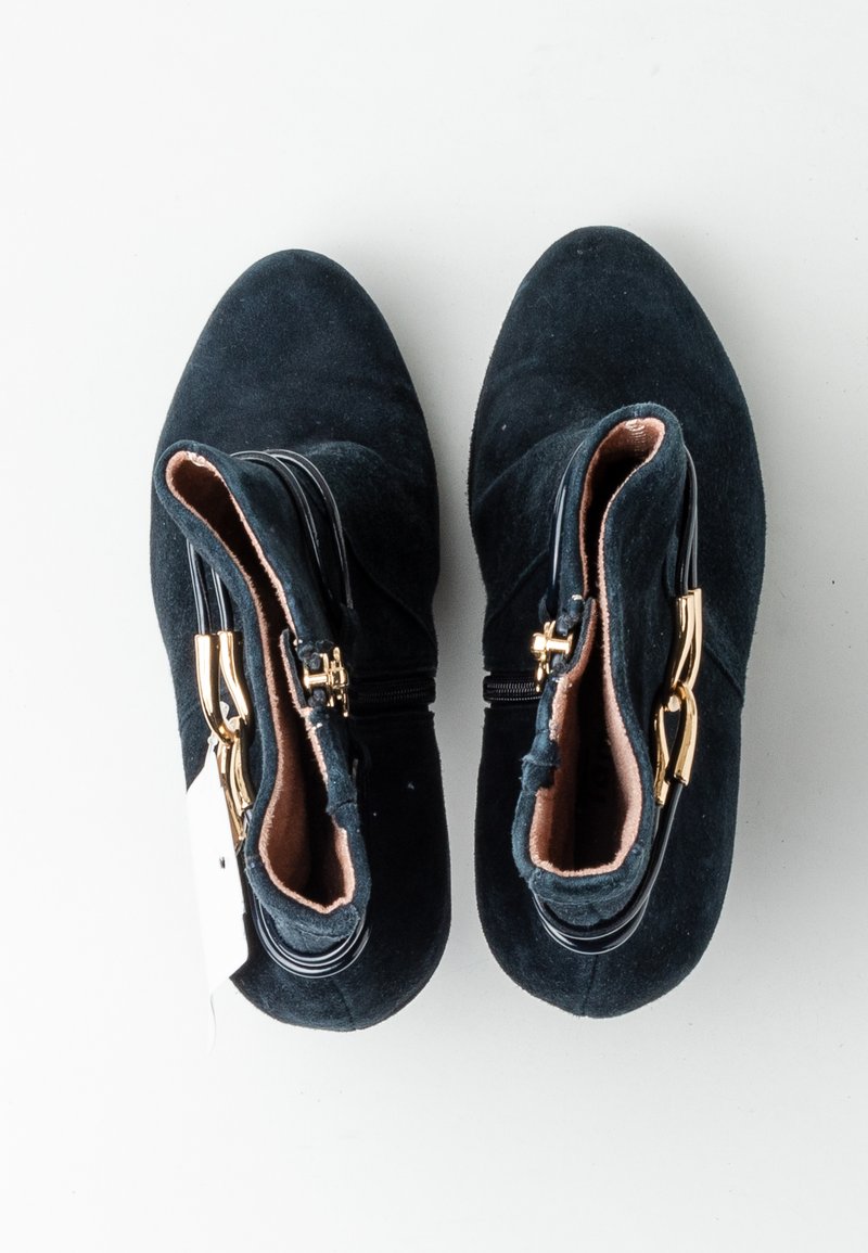 Black Tamaris Heart And Sole Boots Tamaris Heart Sole High Heel