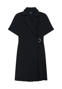 Robe noire avec un col, des manches courtes et une jupe plissée. Présente une taille ceinturée avec une boucle ronde en argent. Fabriquée en tissu lisse.