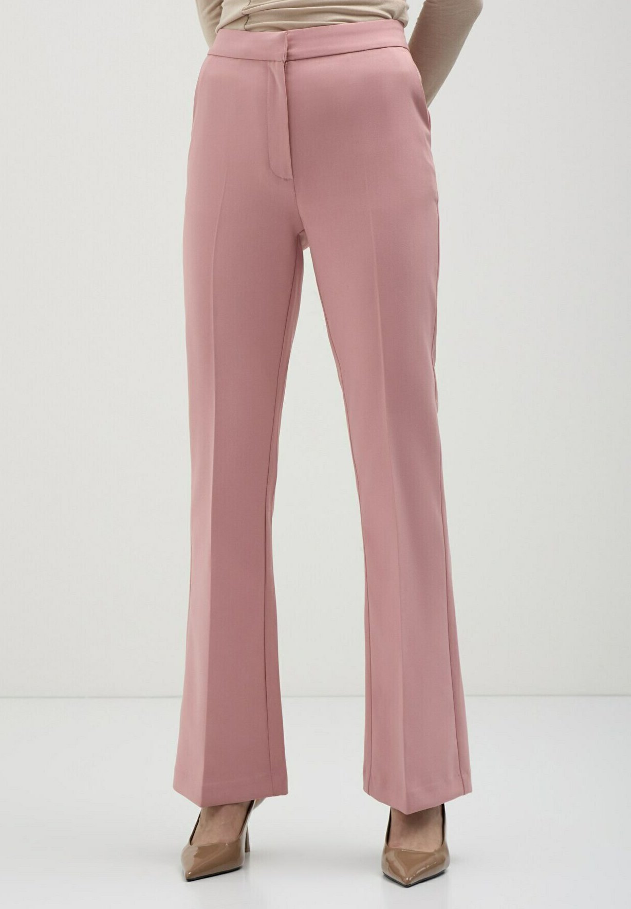 Giacca Color Fucsia Pantaloni In Tessuto A Zampa Calliope A
