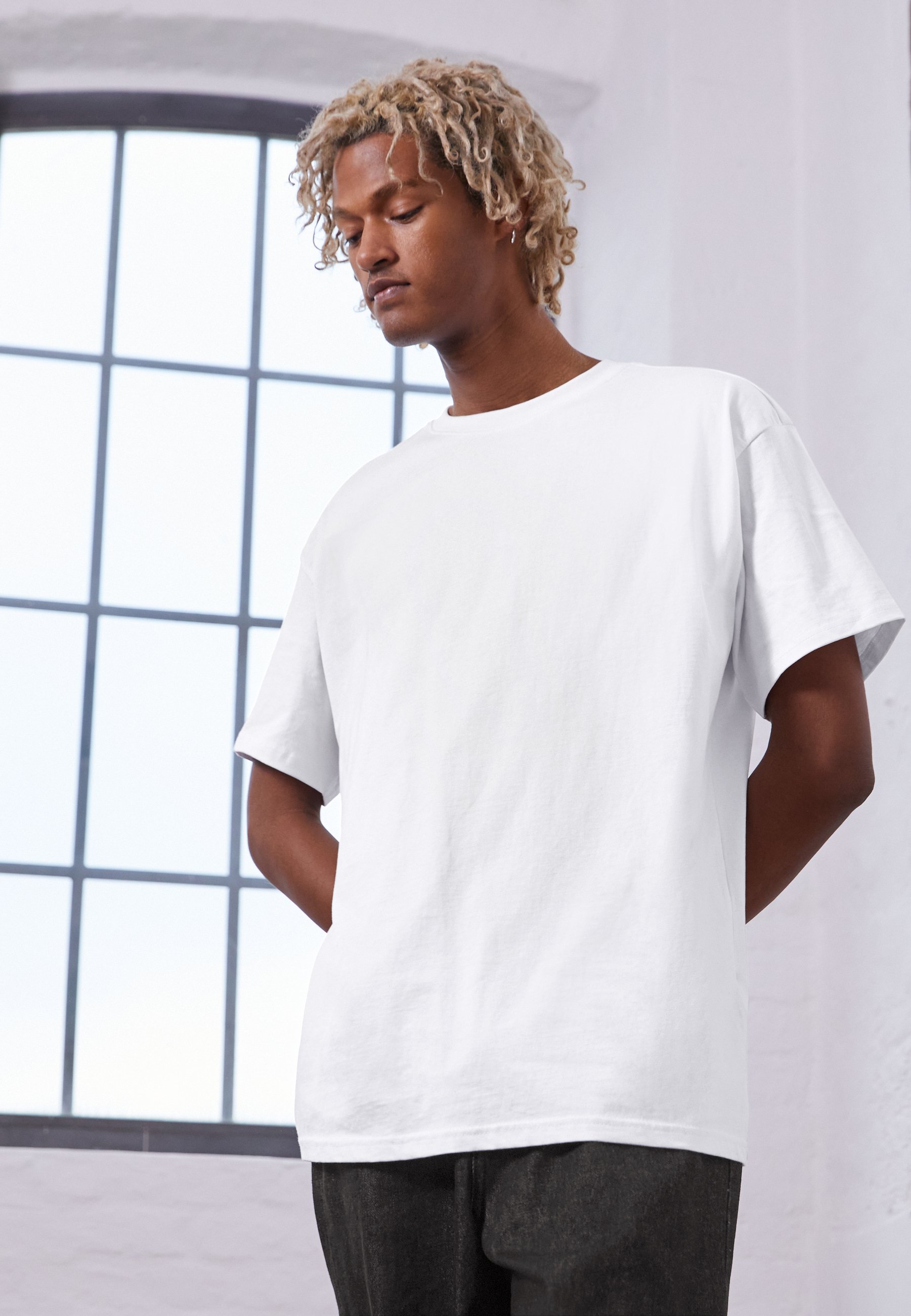 basic white shirt
