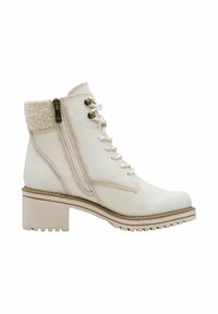 Bottine blanche avec un dessus texturé, fermeture éclair sur le côté et lacets à l'avant. Dispose d'un talon carré et d'une semelle rugged pour une meilleure adhérence.