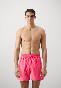 Lyle & Scott - PLAIN SWIM - Swimming shorts - electric pink Thumbnail Image 1