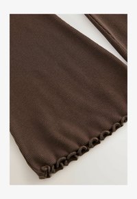 Non selezionato, chocolate brown