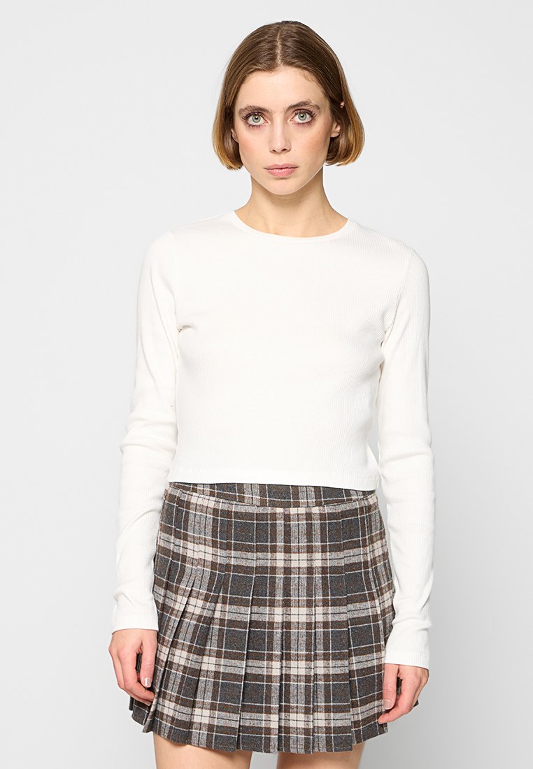 closed Longsleeve crème closed Longsleeve crème