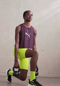 Puma HYROX CLOUDSPUN SLEEVELESS TANK - Top - midnight plum