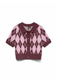 Cardigan à manches courtes bordeaux avec un motif en losange rose et blanc. Doté d'un col et d'une fermeture à boutons sur le devant. Matière en tricot douce.