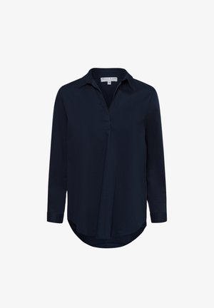 Navy blouse met lange mouwen en een kraag, voorplacket en een afgeronde zoom. Het materiaal lijkt glad met een lichte glans.
