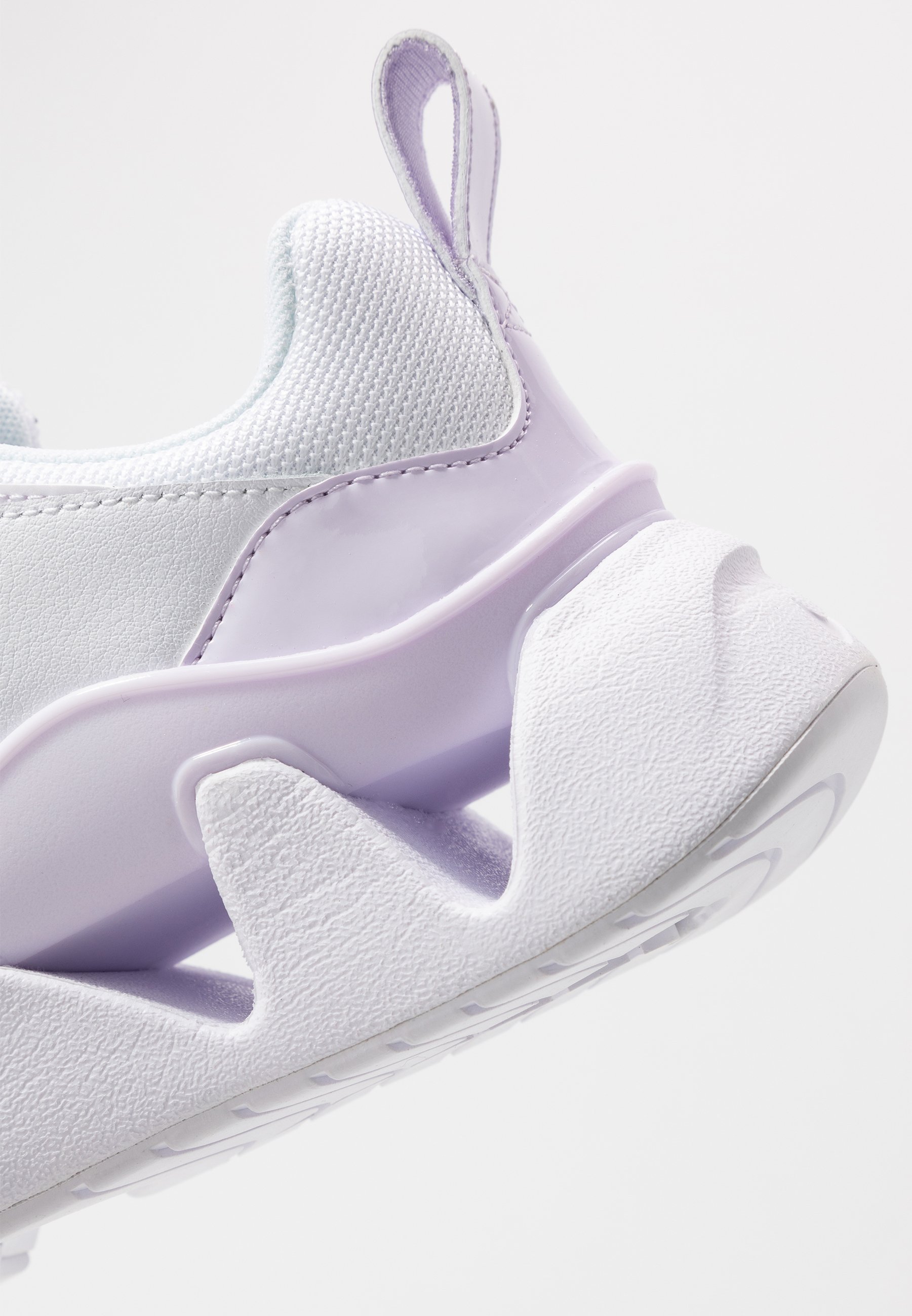 Nike Sportswear RYZ - Trainers - white 