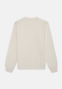 Sudadera beige claro de manga larga, cuello redondo y puños acanalados. Textura suave, diseño minimalista, sin marcas ni patrones visibles.