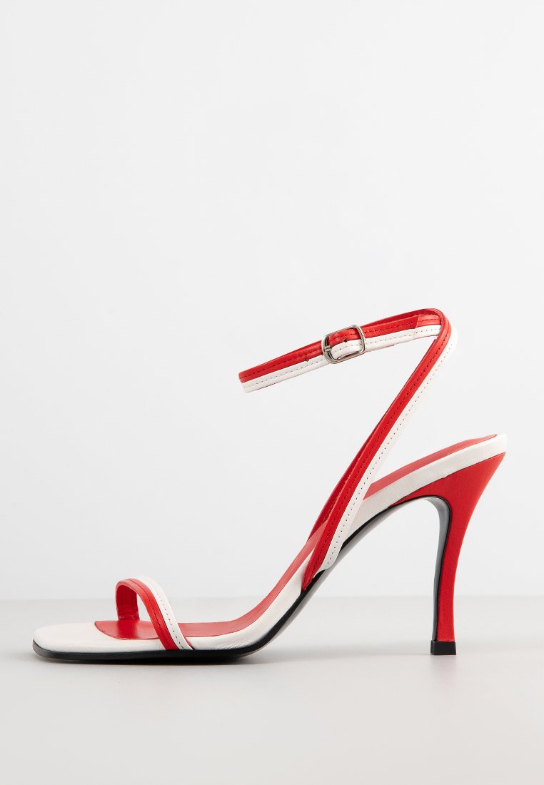 Diesel Sandalen met hoge hak rood