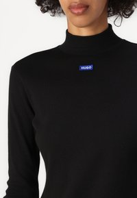 HUGO Long sleeved top - schwarz
