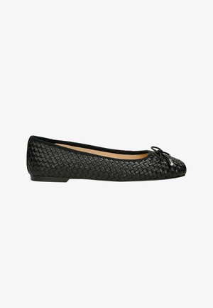 Zwarte geweven ballet flats met een ronde neus, voorzien van een strikdetail aan de voorkant en een gladde binnenvoering. Platte rubberen zool.